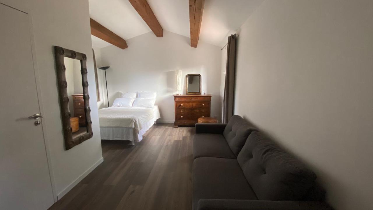 Les Magnolias Bed and Breakfast Marseille Eksteriør billede